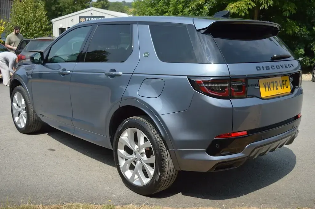 Used Land Rover Discovery Sport Urban Edition 309 HP (227 kW) 2022 Byron blue SUV