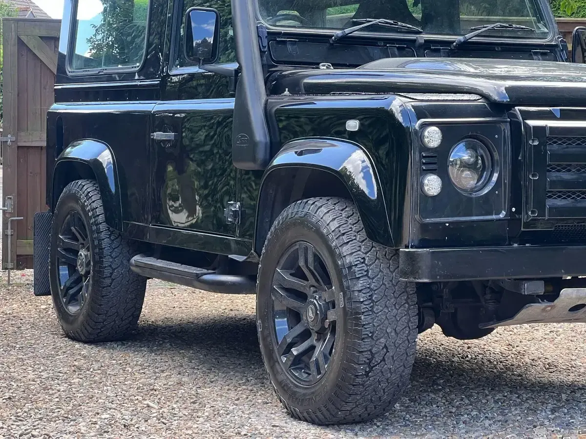 Used Land Rover Defender 2003 Black Estate