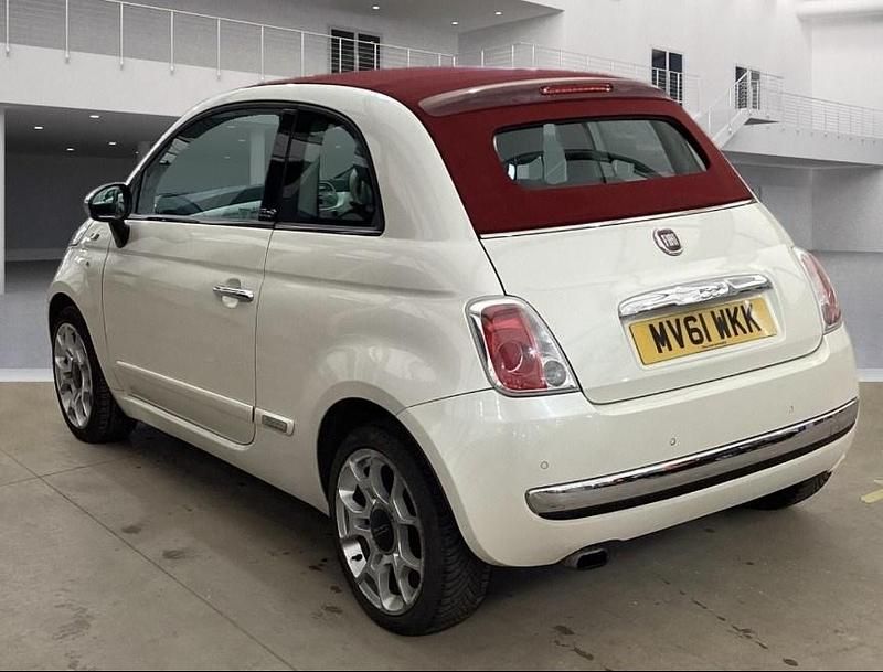 Used Fiat 500 Lounge 85 HP (62 kW) 2011 White Cabriolet
