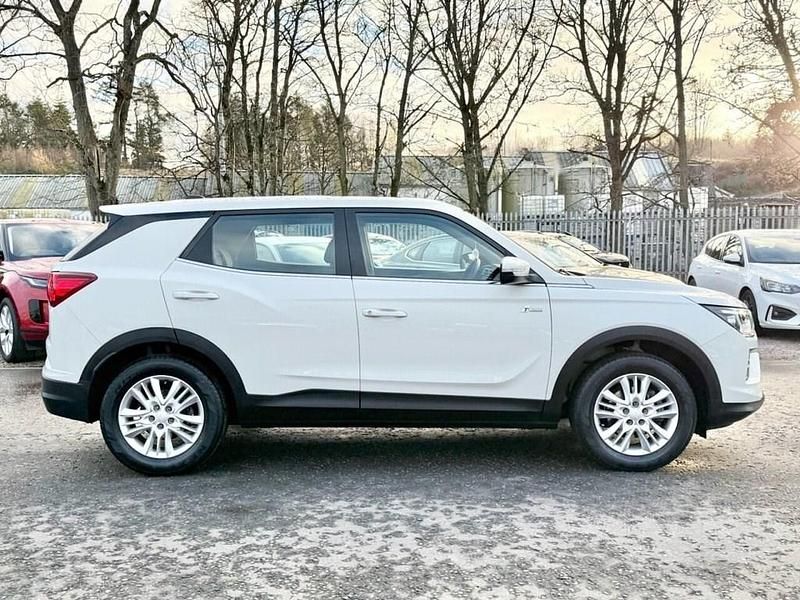 Used Ssangyong (KGM) Korando 163 HP (119 kW) 2021 White SUV
