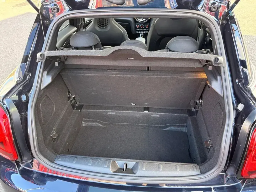 Usado Mini Cooper S Hatch 178 HP (130 kW) 2023 Preto Citadino