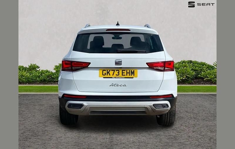 Used Seat Ateca Xperience Lux 150 HP (110 kW) 2023 White SUV