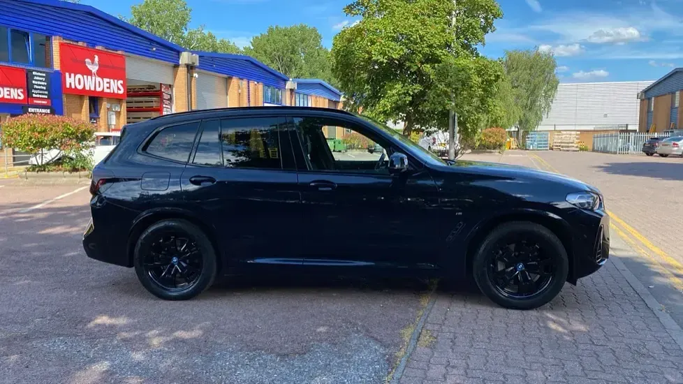 Used BMW iX3 M Sport 207 kW (282 HP) 2022 Black SUV