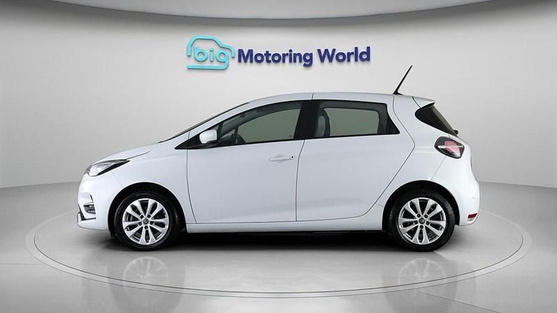Used Renault Zoe SE 78 kW (107 HP) 2022 Hatchback