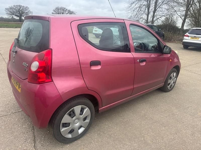 Used Suzuki Alto SZ3 68 HP (50 kW) 2009 Pink Hatchback