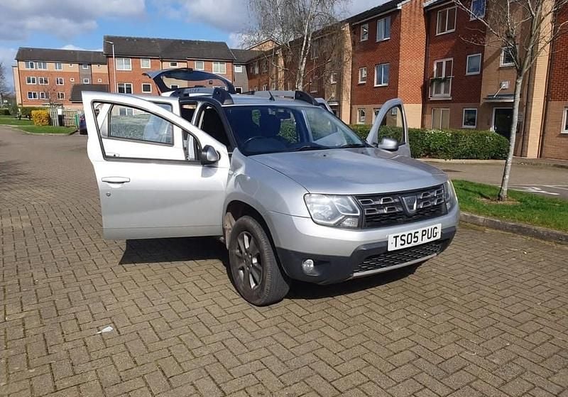 Silver Used 2018 Dacia Duster Lauréate Hatchback | £3,500 (Super price) - Image 1/4