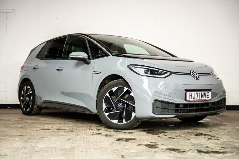 Grey Used 2021 VW ID.3 Pro Performance Hatchback | £11,750 (Fair price) - Image 1/4