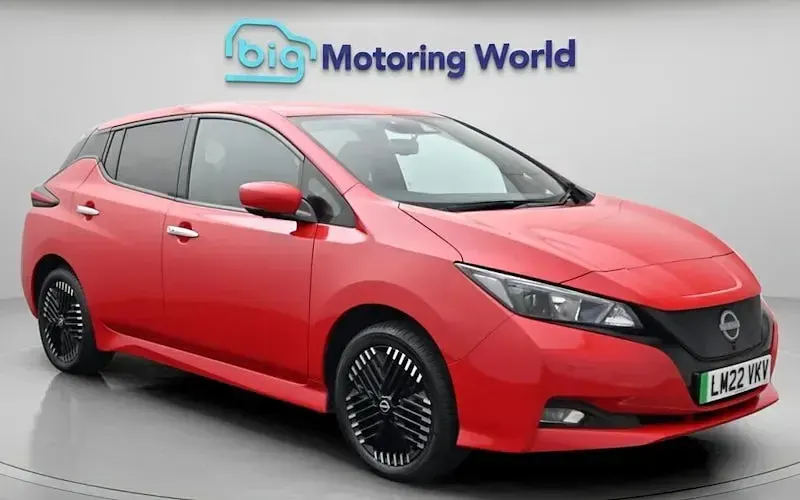 Used Nissan Leaf N-Connecta 160 kW (218 HP) 2022 Hatchback