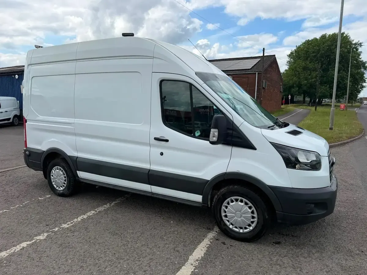 Used Ford Transit 2018 White Van