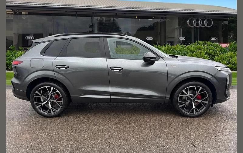 Used Audi Q3 Advanced 147 HP (108 kW) 2026 Grey SUV