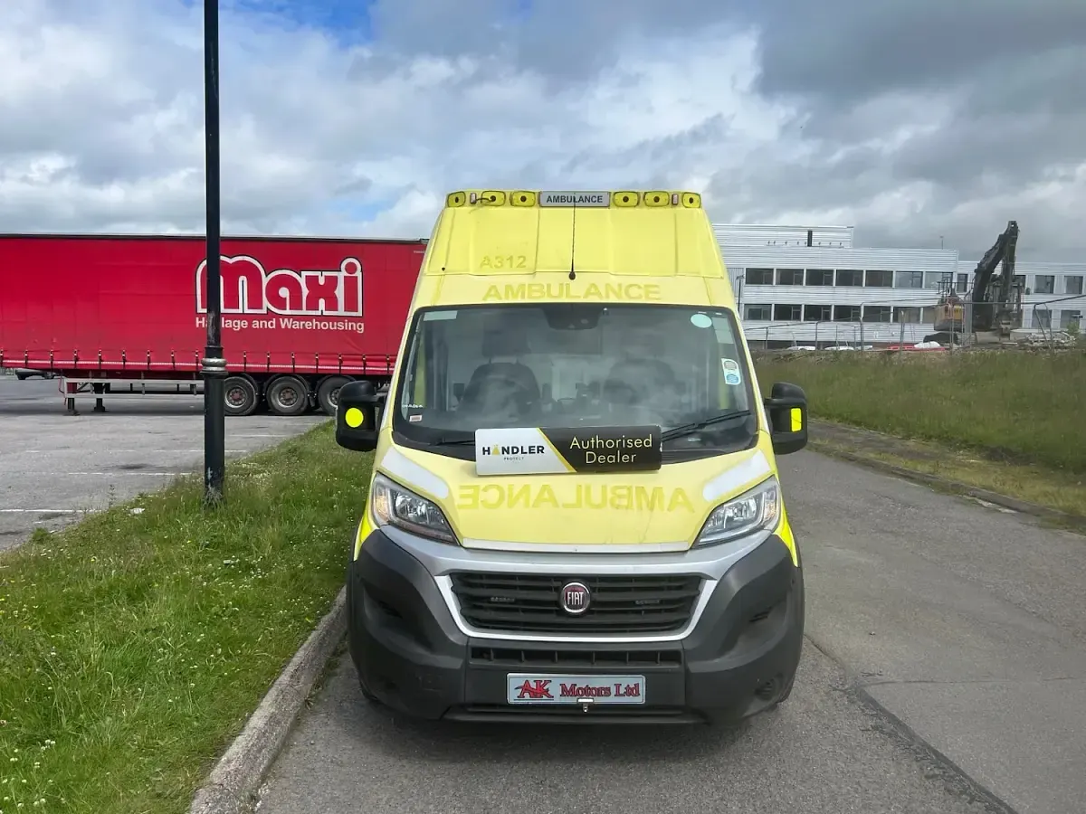 Used Fiat Ducato 150 HP (110 kW) 2018 Yellow Van
