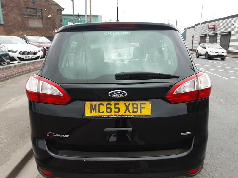 Used Ford Grand C-Max Zetec 125 HP (91 kW) 2016 Black MPV