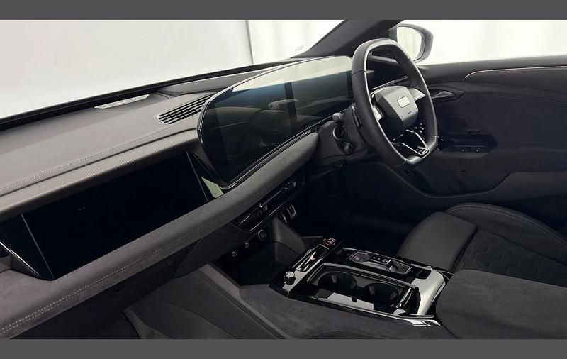 Used Audi e-tron Comfort 210 kW (286 HP) 2025 Blue SUV