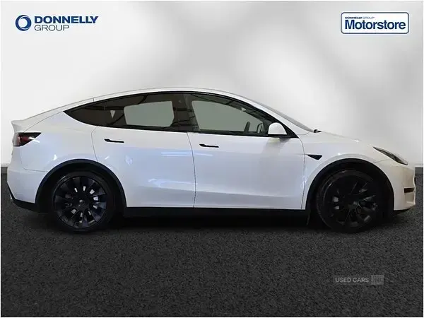 Used Tesla Model Y RWD 219 kW (299 HP) 2023 White SUV