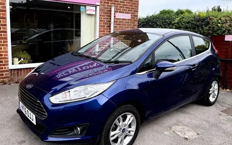 Used Ford Fiesta Zetec 75 HP (55 kW) 2016 Hatchback