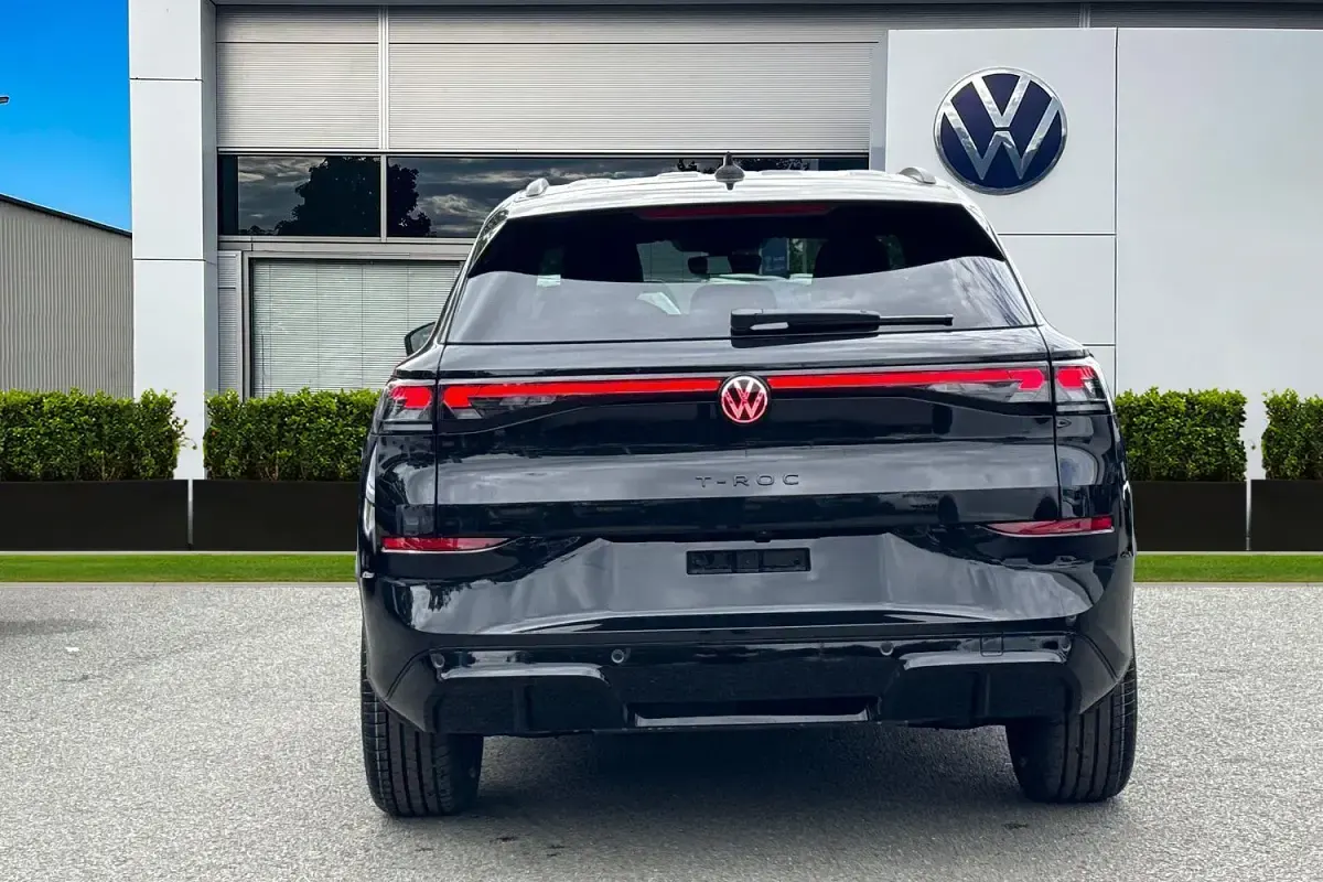 New VW T-Roc R-line 2026 Black SUV