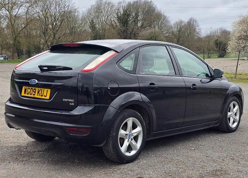 Used Ford Focus Zetec 2009 Black Hatchback