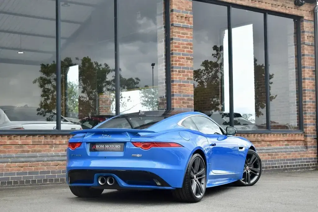 Used Jaguar F-Type S 380 HP (279 kW) 2017 Blue Coupe