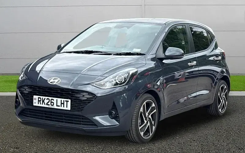 Neu Hyundai i10 Premium 79 PS (58 kW) 2026 Grau Kleinwagen