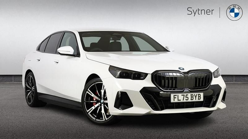 New BMW 530e M Sport 295 HP (216 kW) 2025 White