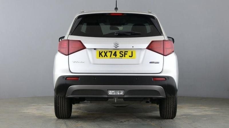 Used Suzuki Vitara 116 HP (85 kW) 2025 Silver SUV