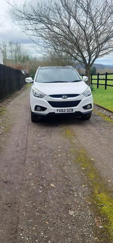 Used Hyundai ix35 Premium 115 HP (84 kW) 2012 White SUV