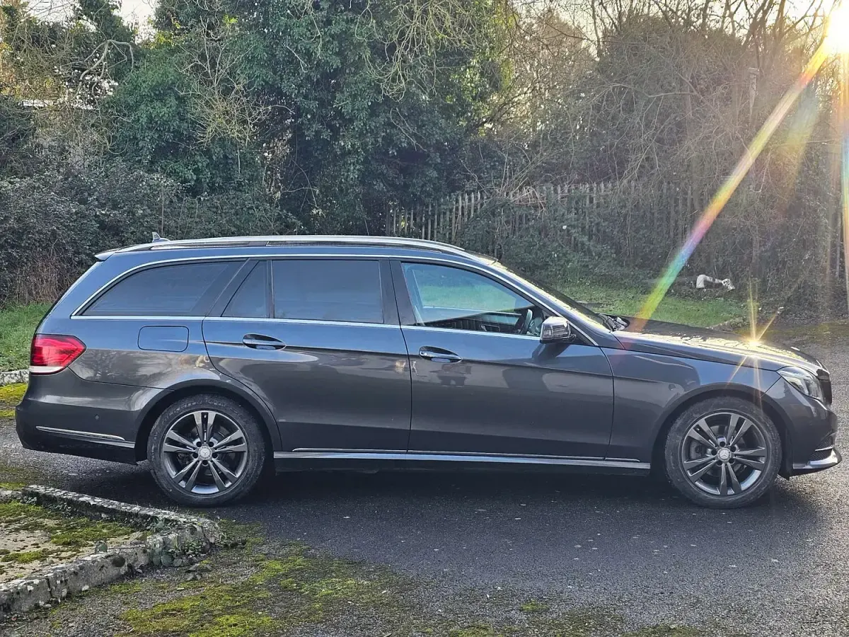Used Mercedes E220 SE 177 HP (130 kW) 2016 Grey Estate
