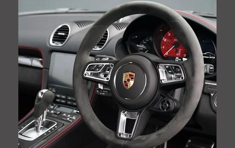 Used Porsche Cayman 394 HP (289 kW) 2025 Black Coupe