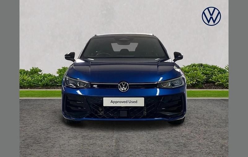 Used VW Passat R-line 148 HP (108 kW) 2025 Blue Estate
