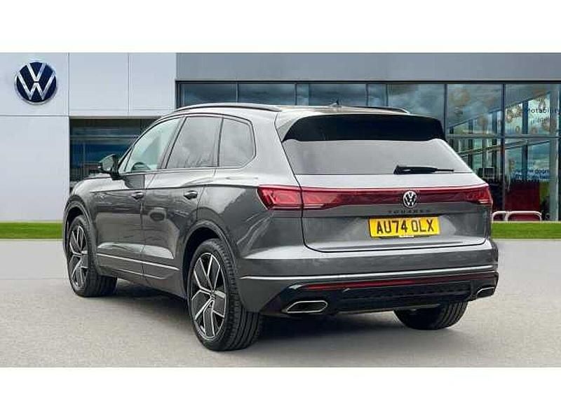 Used VW Touareg Black Edition 286 HP (210 kW) 2024 Silicon grey metallic  SUV