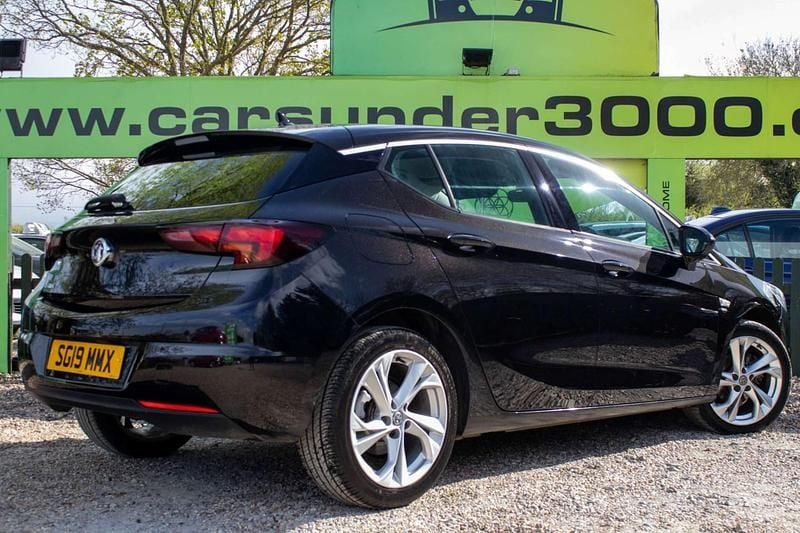 Used Vauxhall Astra SRi 150 HP (110 kW) 2019 Black Hatchback