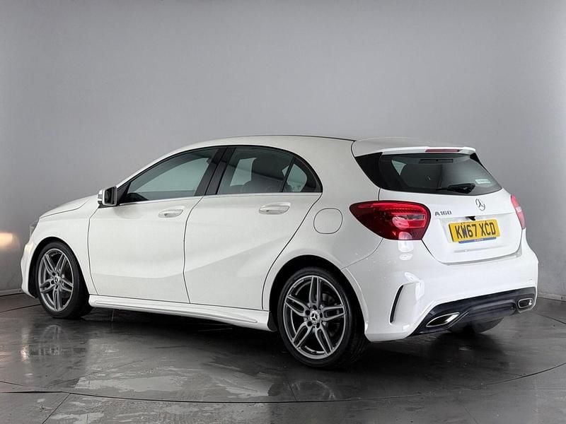 Used Mercedes A160 AMG line 102 HP (75 kW) 2018 White Hatchback