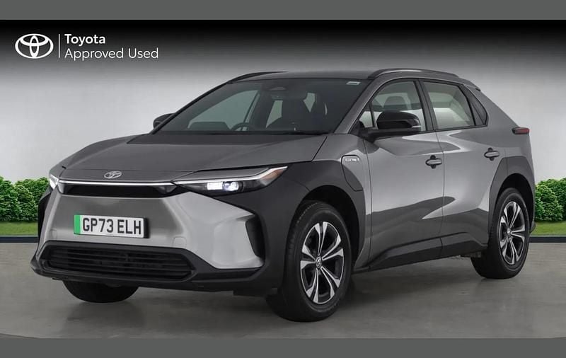 Used Toyota bZ4X PURE 150 kW (204 HP) 2024 Precious metal SUV