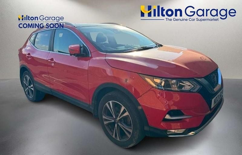 Used Nissan Qashqai N-Connecta 2021 Red SUV