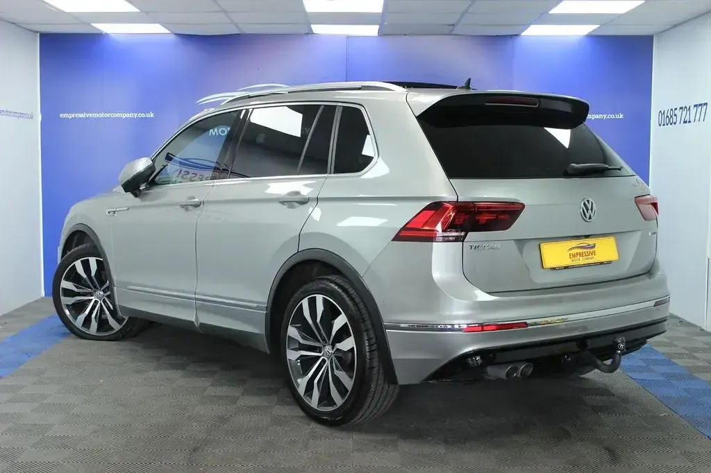 Used VW Tiguan R-line 150 HP (110 kW) 2019 Silver SUV