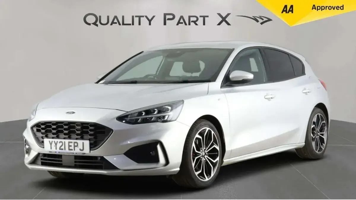 Used Ford Focus ST-Line X 2021 Silver Hatchback