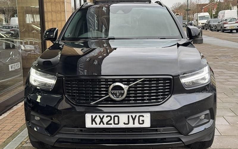Used Volvo XC40 R-Design 190 HP (139 kW) 2020 Black SUV