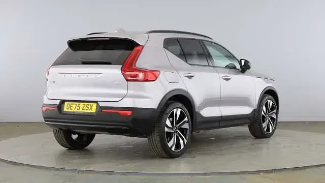 Used Volvo XC40 Ultra 194 HP (142 kW) 2025 Silver SUV