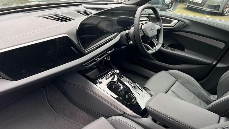 Used Audi A5 S-Line 201 HP (147 kW) 2025 Grey Estate