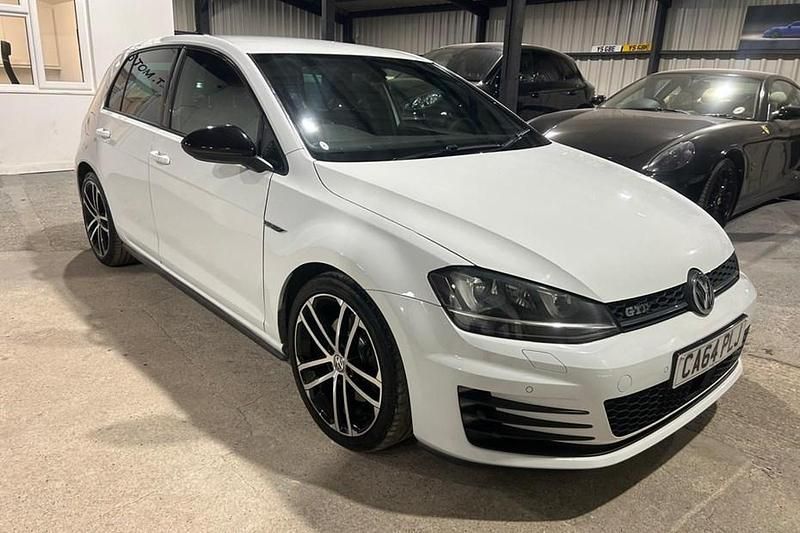 Used VW Golf VII GTD 2015 White Hatchback