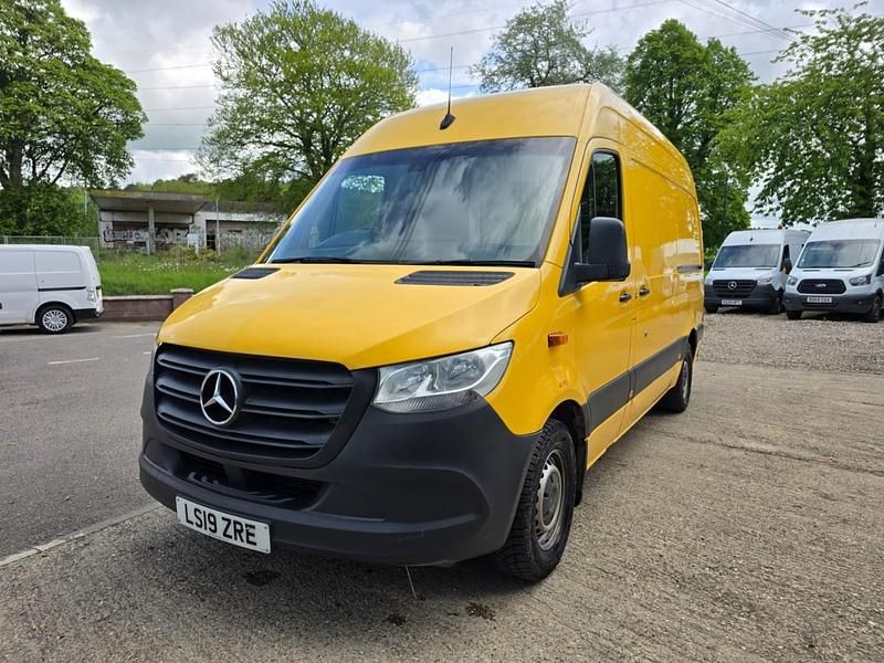 Usado Mercedes Sprinter Progressive 2019 Amarelo Van