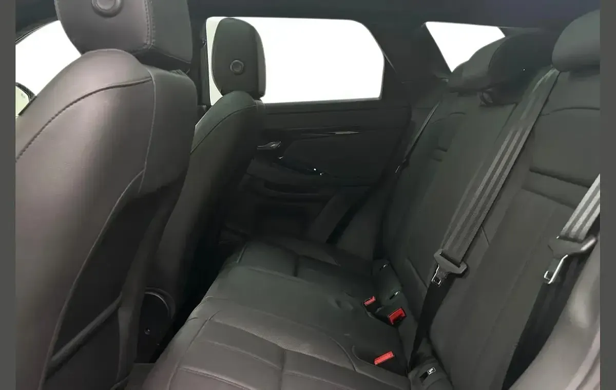 Used Land Rover Range Rover evoque SE Dynamic 200 HP (147 kW) 2025 Grey SUV