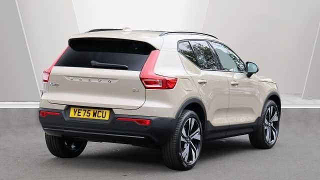 Used Volvo XC40 Ultra 197 HP (144 kW) 2026 SUV