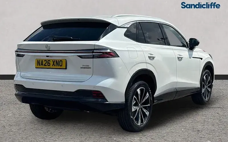New MG HS SE 224 HP (164 kW) 2025 Metallic  white pearl SUV