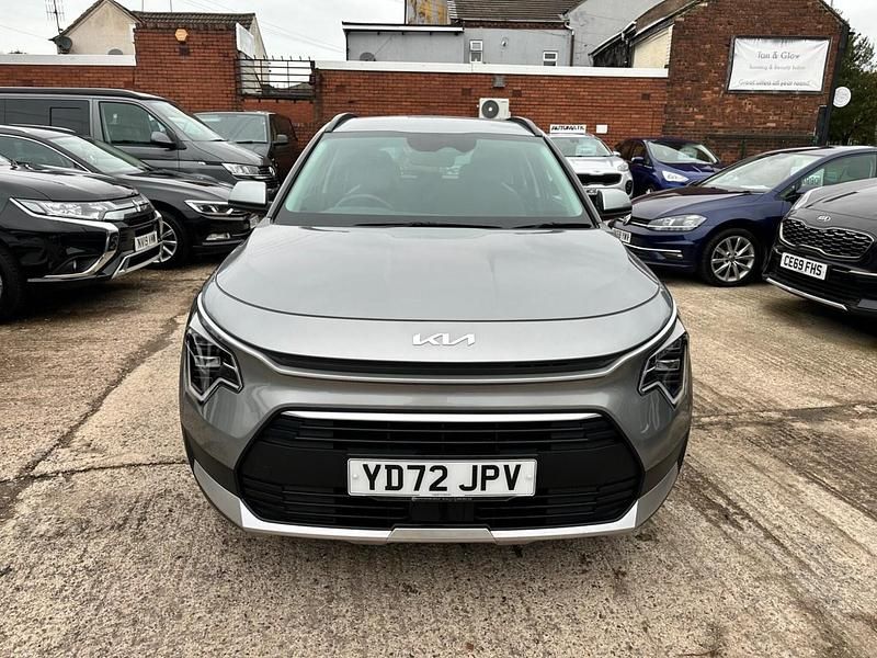 Used Kia Niro 139 HP (102 kW) 2022 Grey SUV