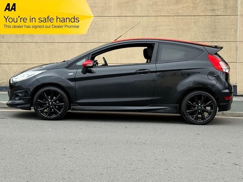 Used Ford Fiesta ST-Line 140 HP (102 kW) 2017 Black Hatchback