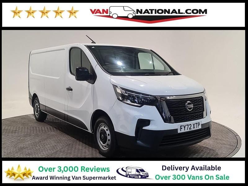 White Used 2022 Nissan Primastar Visia MPV | £15,990 (A bit pricey) - Image 1/3
