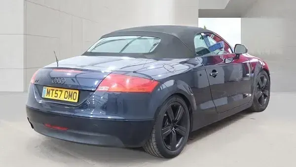 Begagnad Audi TT 200 HK (147 kW) 2008 Blå Sportkupé