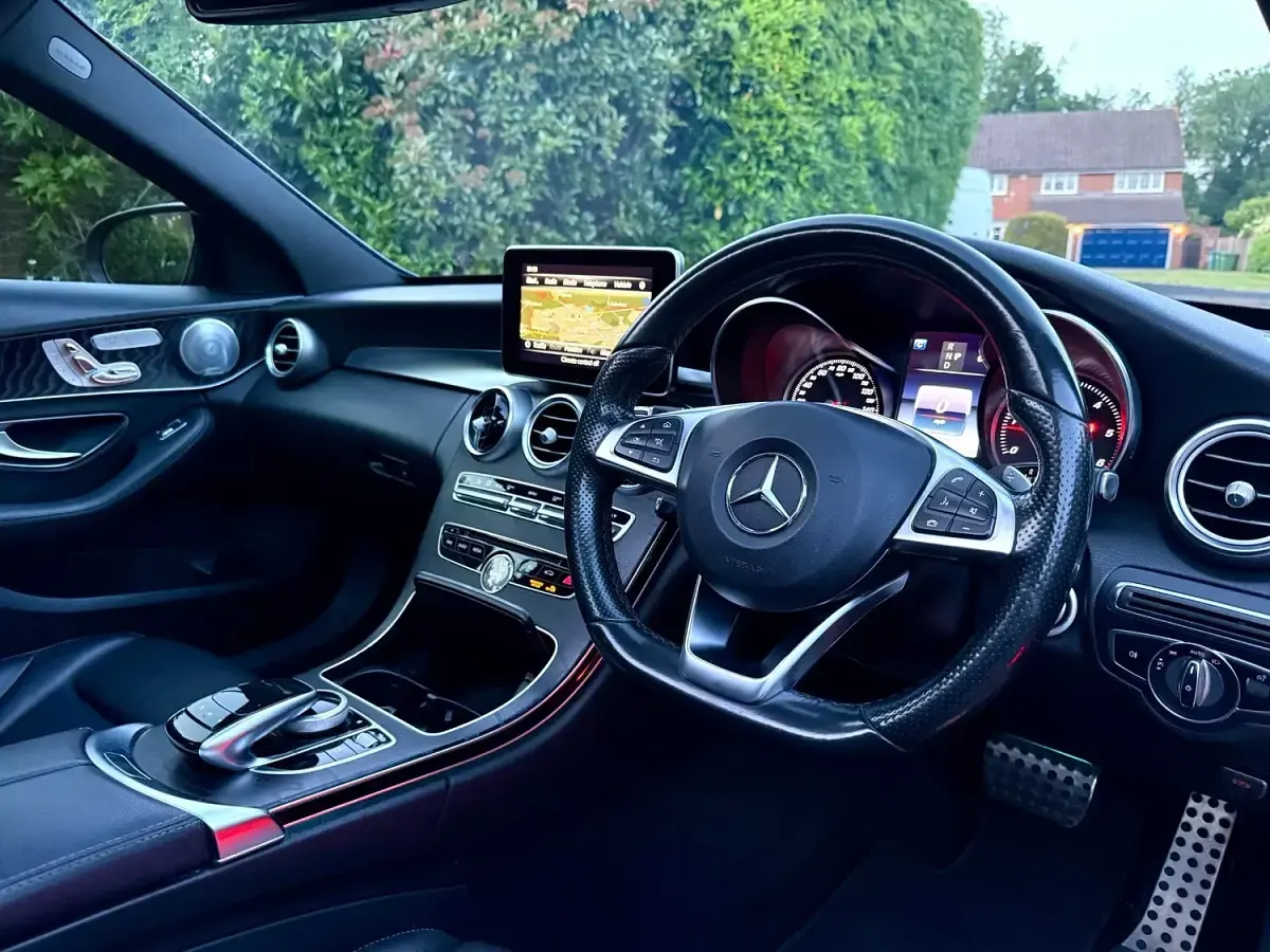 Used Mercedes C250 AMG Line Premium Plus 204 HP (150 kW) 2017 Black Sedan