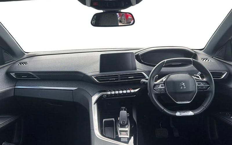 Used Peugeot 5008 Premium 131 HP (96 kW) 2020 White SUV